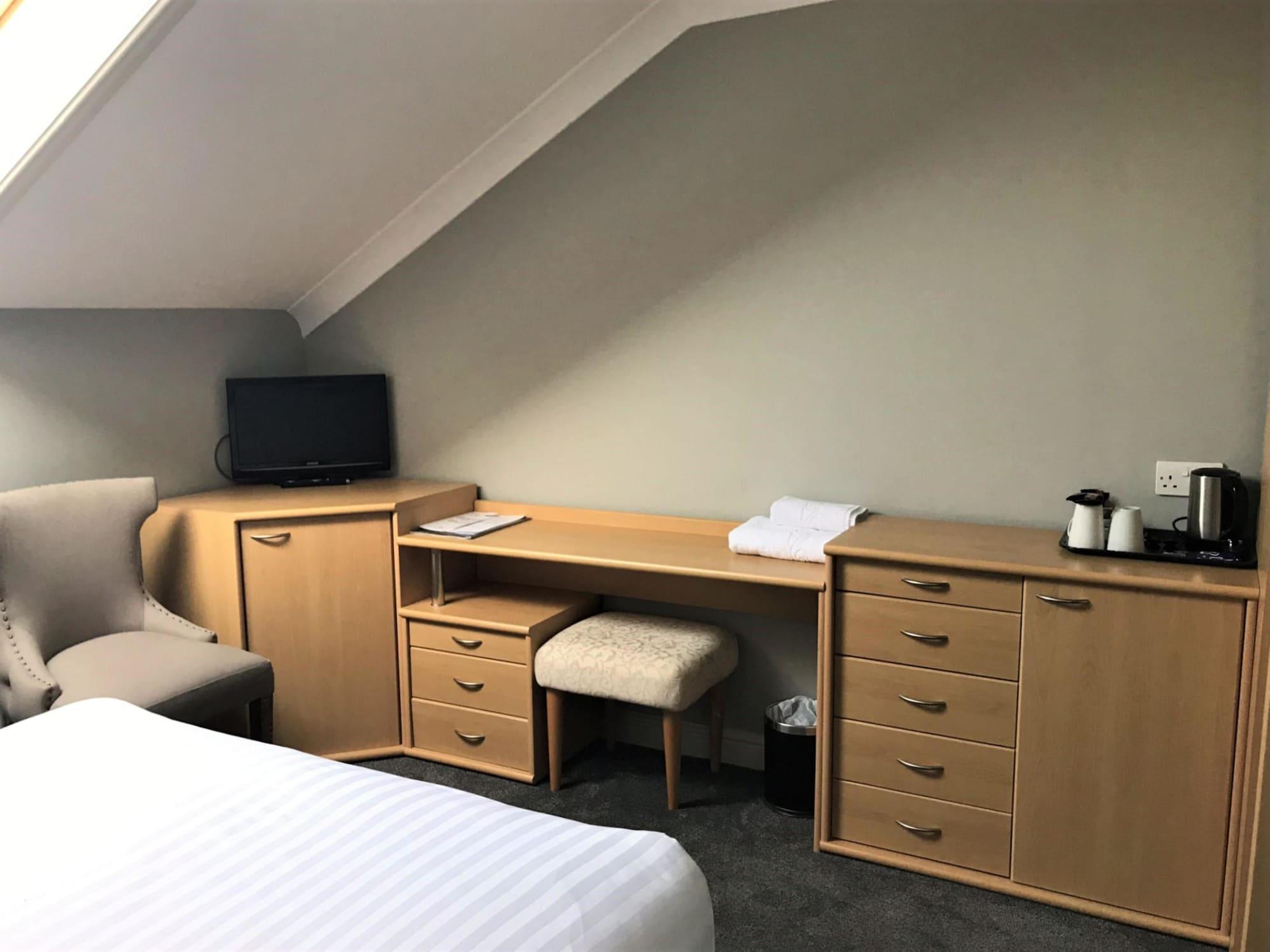 The Dunes Hotel Barrow-in-Furness Eksteriør billede