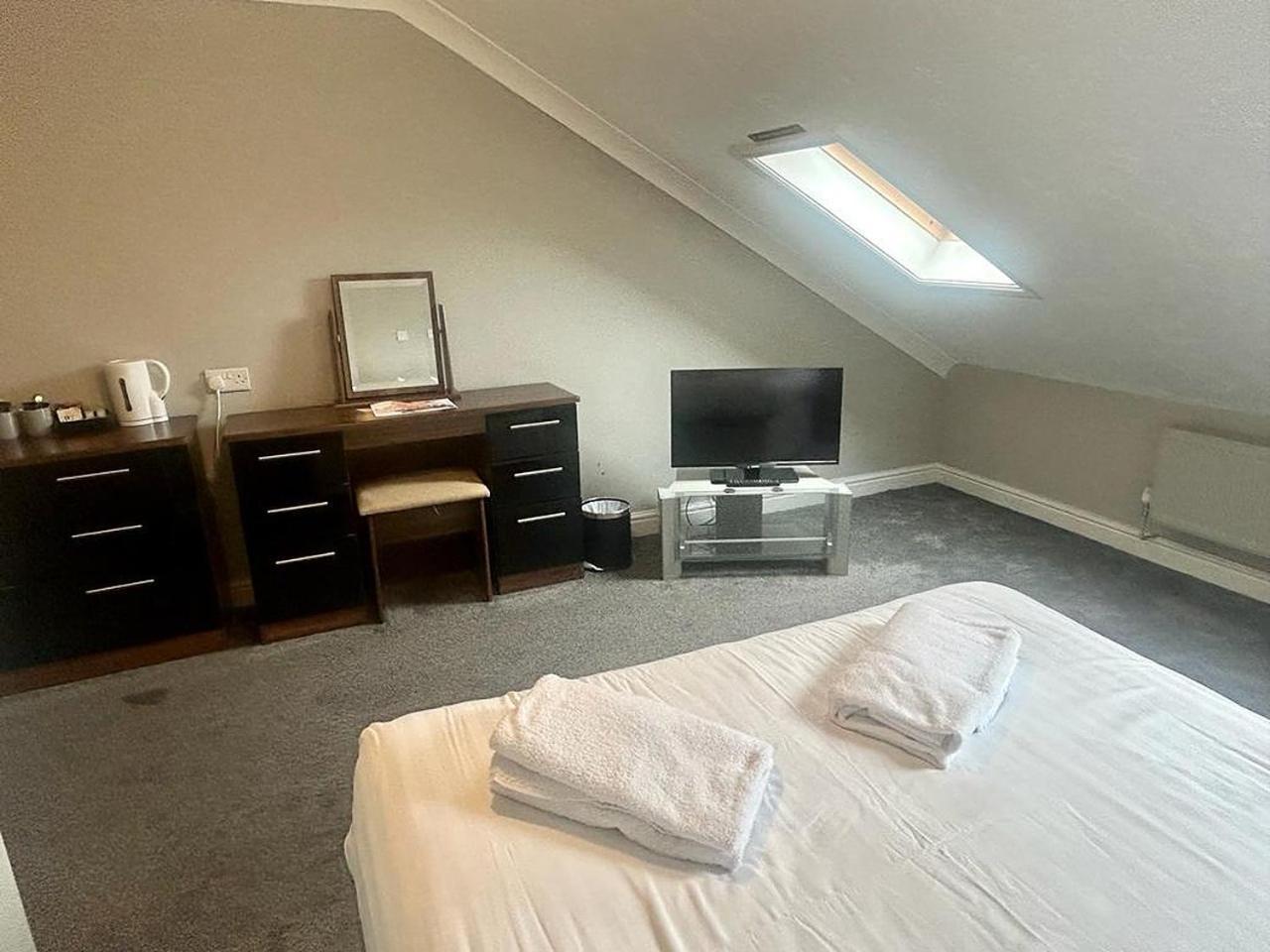 The Dunes Hotel Barrow-in-Furness Værelse billede
