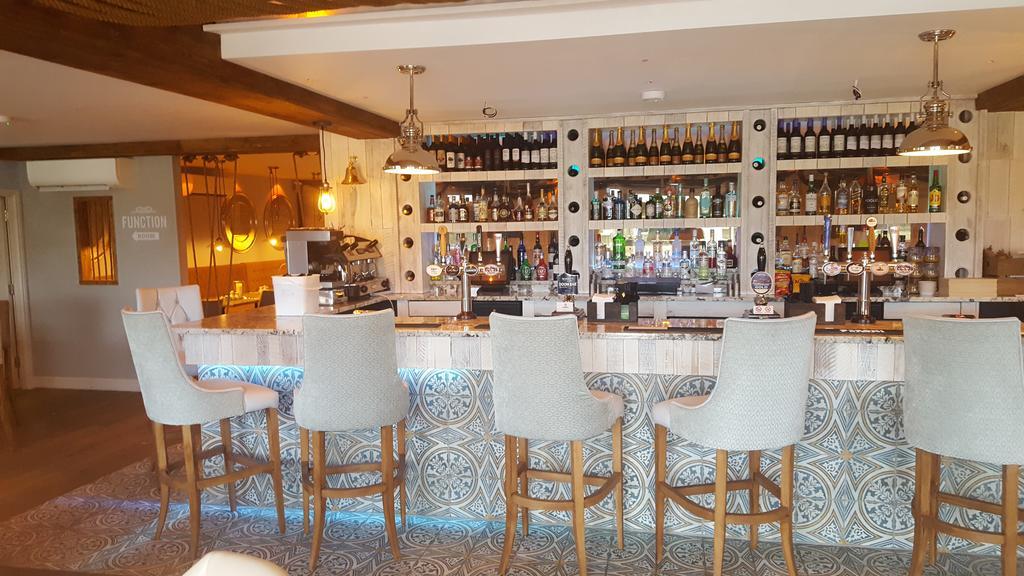 The Dunes Hotel Barrow-in-Furness Eksteriør billede